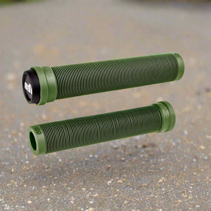 ODI LONGNECK SLX SOFT FLANGELESS 160mm GRIPS
Color Army Green sold by Flite FliteBMX